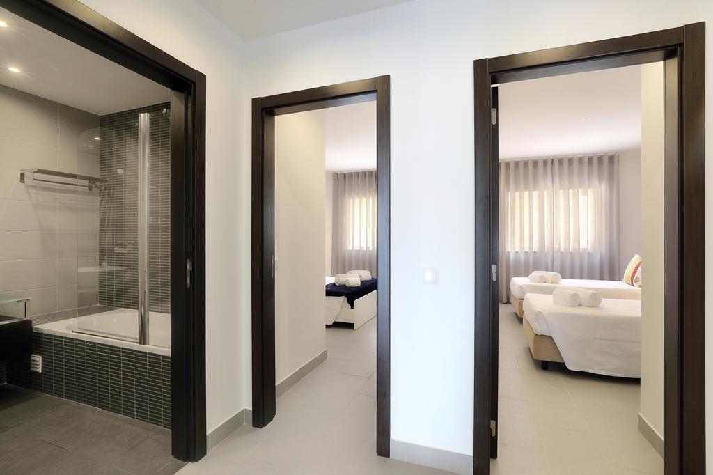 Original 3 Bedroom Downtown Albufeira Luaran gambar